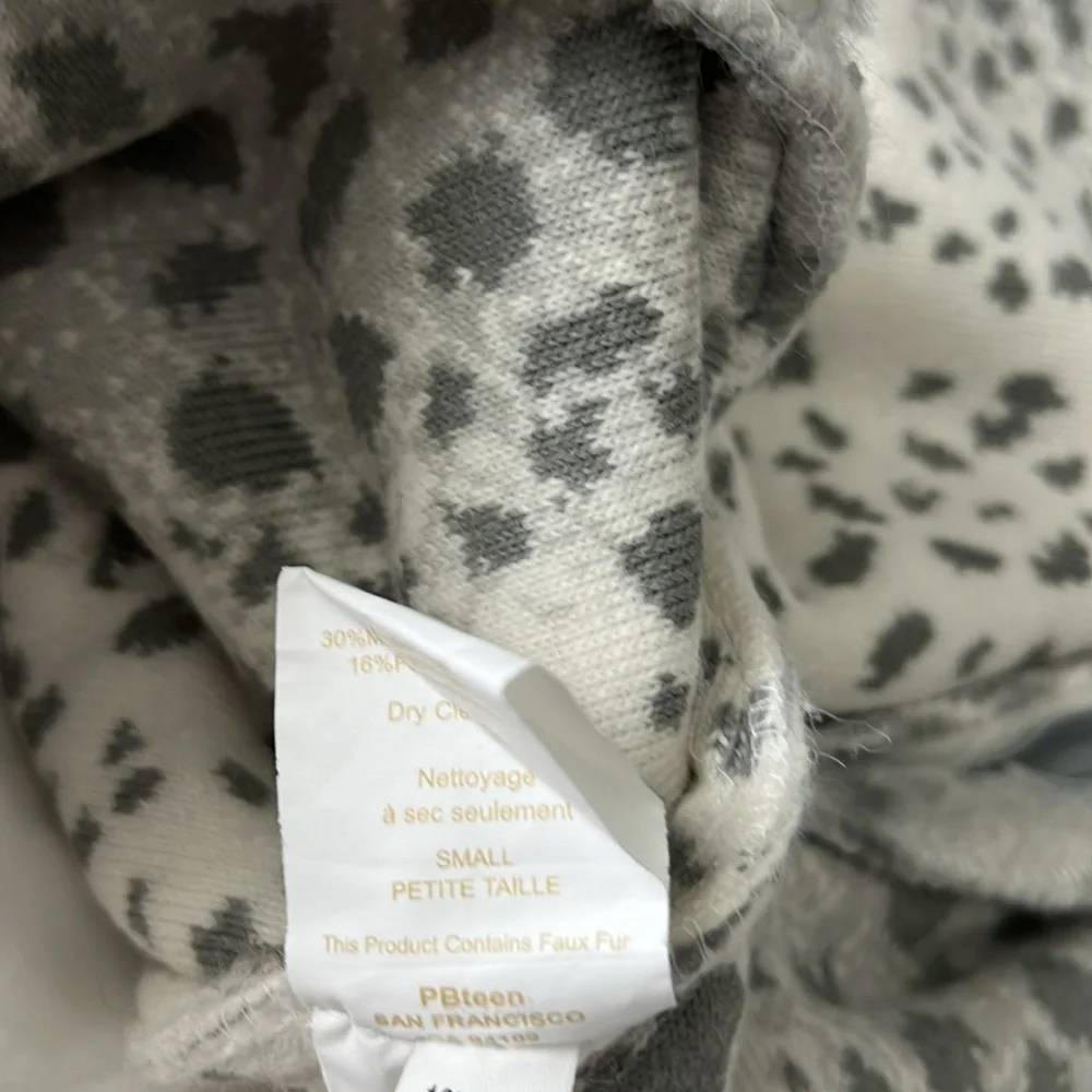 PBTEEN Gray Leopard Faux Fur Bean Bag Cover